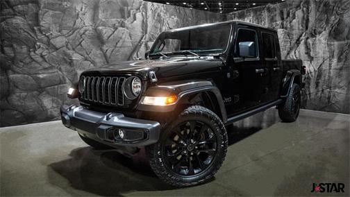 2025 Jeep Gladiator Nighthawk