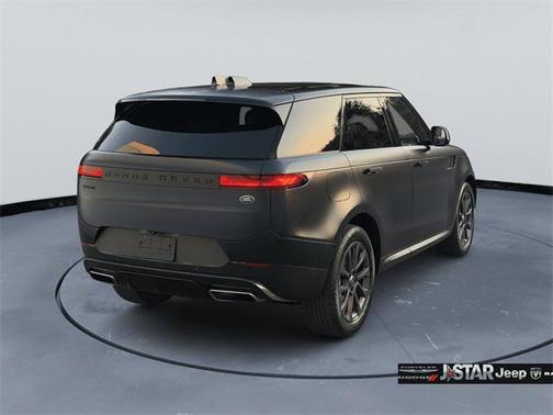 2023 Land Rover Range Rover Sport SE