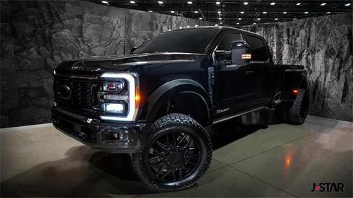 2025 Ford F-450 Platinum