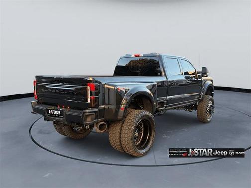 2025 Ford F-450 Platinum