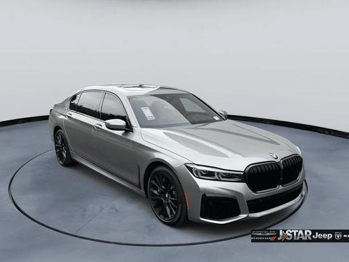 2021 BMW 750 i xDrive