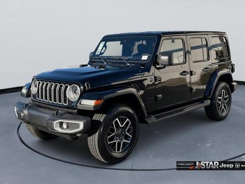 2025 Jeep Wrangler 4-Door Sahara 4x4