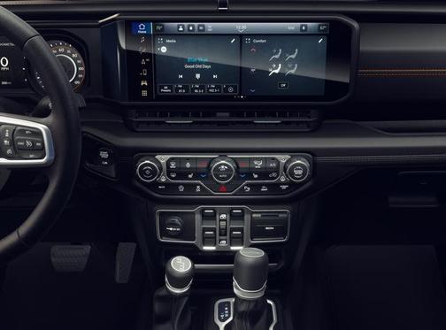 2026 Jeep Gladiator Sahara 4x4