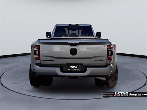 2024 RAM 3500 Laramie Crew Cab 4x4 8' Box