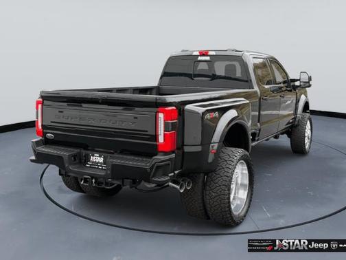 Agate Black Metallic 2026 Ford F-450 Platinum