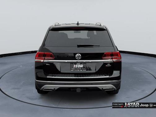 2018 Volkswagen Atlas 3.6L SEL Premium