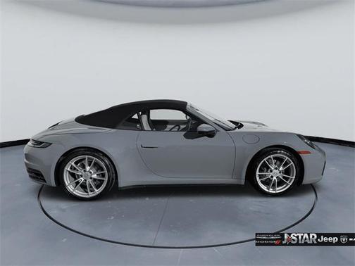2023 Porsche 911 Carrera 4