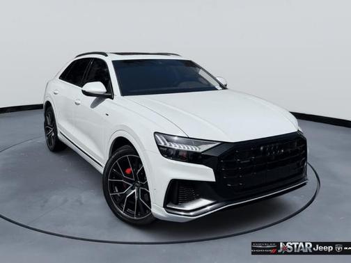 Glacier White Metallic 2022 Audi Q8 55 Premium Plus
