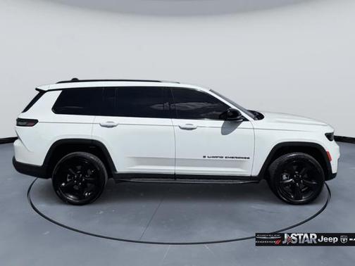 Bright White Clearcoat 2023 Jeep Grand Cherokee L Limited