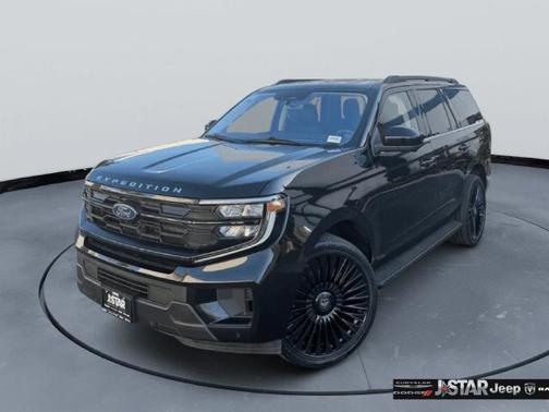 Black Metallic 2025 Ford Expedition Active