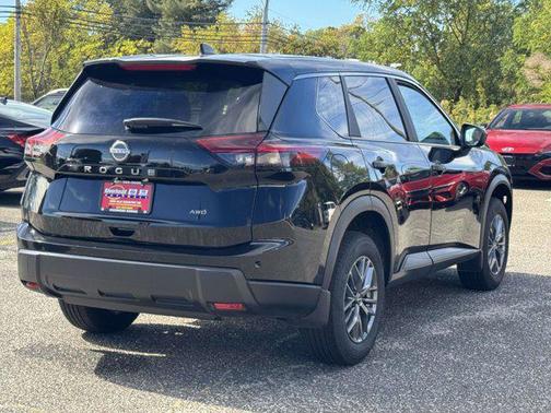 2025 Nissan Rogue S