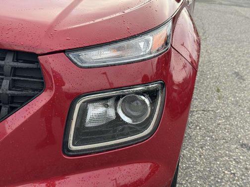 2022 Hyundai VENUE SE