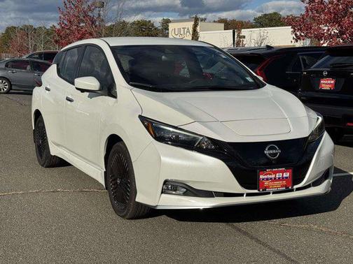 2024 Nissan Leaf SV PLUS