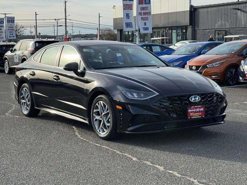 2023 Hyundai SONATA SEL