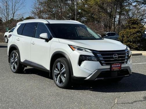 2024 Nissan Rogue SL