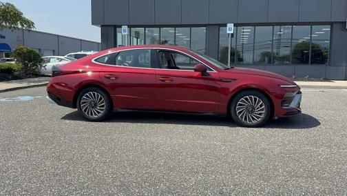 2024 Hyundai SONATA Hybrid SE