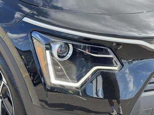 2023 Kia Niro EX