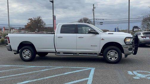 2019 RAM 3500 Big Horn Crew Cab 4x4 8' Box