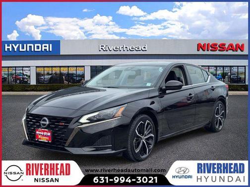 2023 Nissan Altima SR FWD