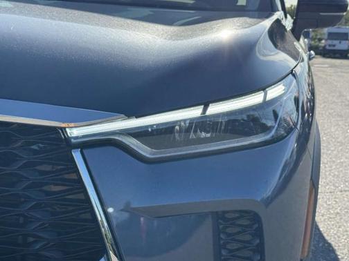 2022 INFINITI QX60 SENSORY