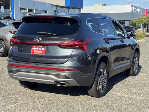 2022 Hyundai SANTA FE SE