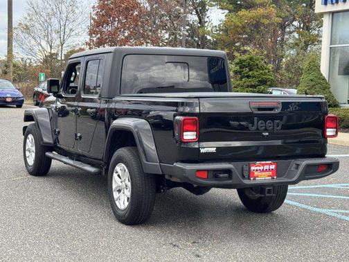 2023 Jeep Gladiator Sport S