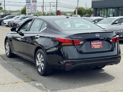 2025 Nissan Altima S FWD