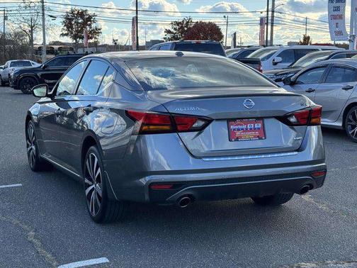 2021 Nissan Altima SR Intelligent AWD
