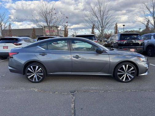 2021 Nissan Altima SR Intelligent AWD