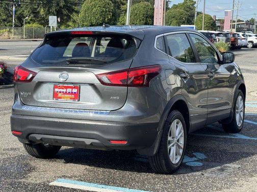2018 Nissan Rogue Sport S