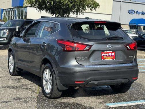 2018 Nissan Rogue Sport S