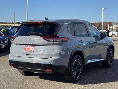 2024 Nissan Rogue Platinum