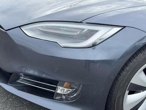 2021 Tesla Model S Long Range