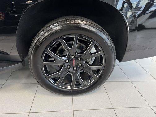 2025 GMC Yukon XL 2WD Elevation