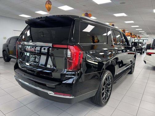 2025 GMC Yukon XL 2WD Elevation