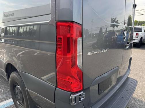 2021 Mercedes-Benz Sprinter 2500 Standard Roof