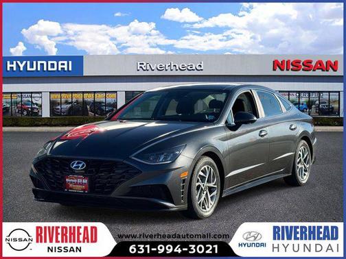 2022 Hyundai SONATA SEL