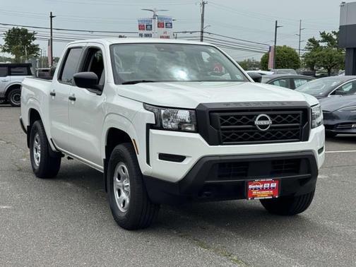 2024 Nissan Frontier S