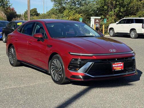 2024 Hyundai SONATA Hybrid SE