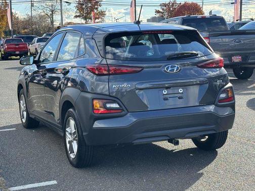 2021 Hyundai KONA SE