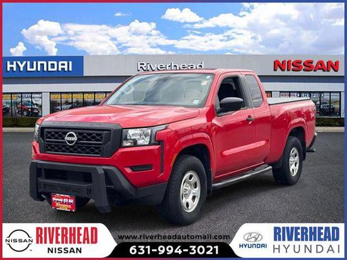 2022 Nissan Frontier S