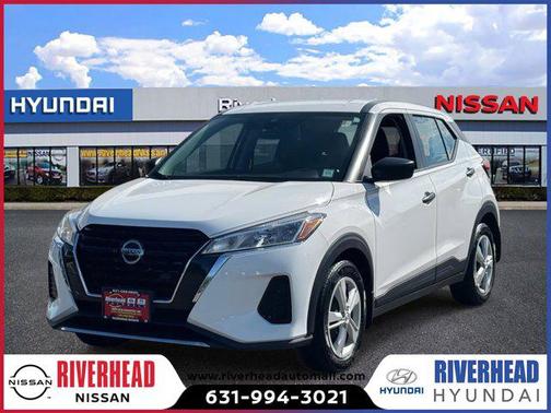 2021 Nissan Kicks S
