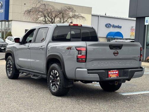 2022 Nissan Frontier PRO-4X