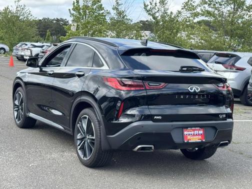 2023 INFINITI QX55 LUXE