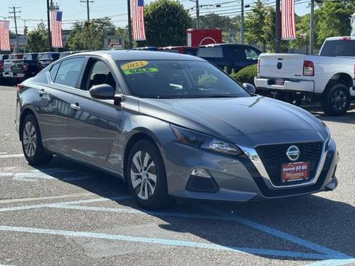 2022 Nissan Altima S FWD