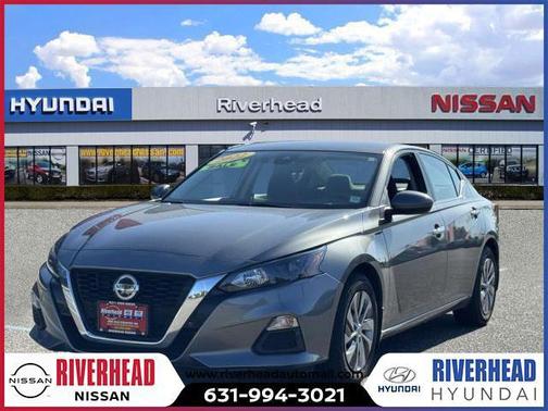 2022 Nissan Altima S FWD