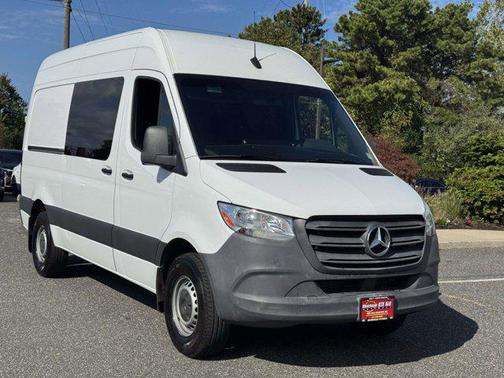 2020 Mercedes-Benz Sprinter 2500 Standard Roof