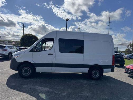 2020 Mercedes-Benz Sprinter 2500 Standard Roof
