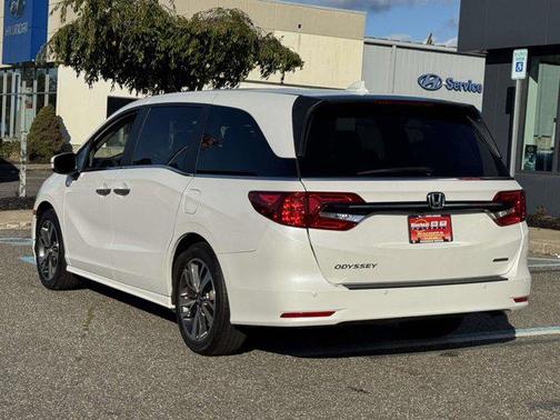 2023 Honda Odyssey Touring