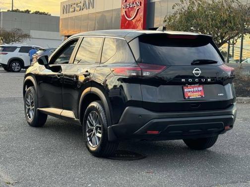 2021 Nissan Rogue S